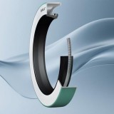 SKF金属包覆密封件设计解析：建筑机械重载工况的耐磨解决方案